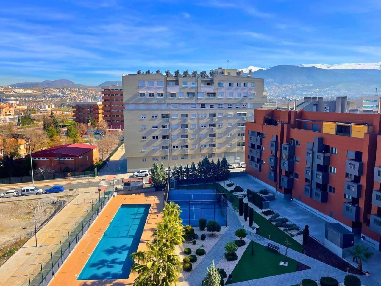 Home4U Apartamento Con Cochera Granada Buitenkant foto