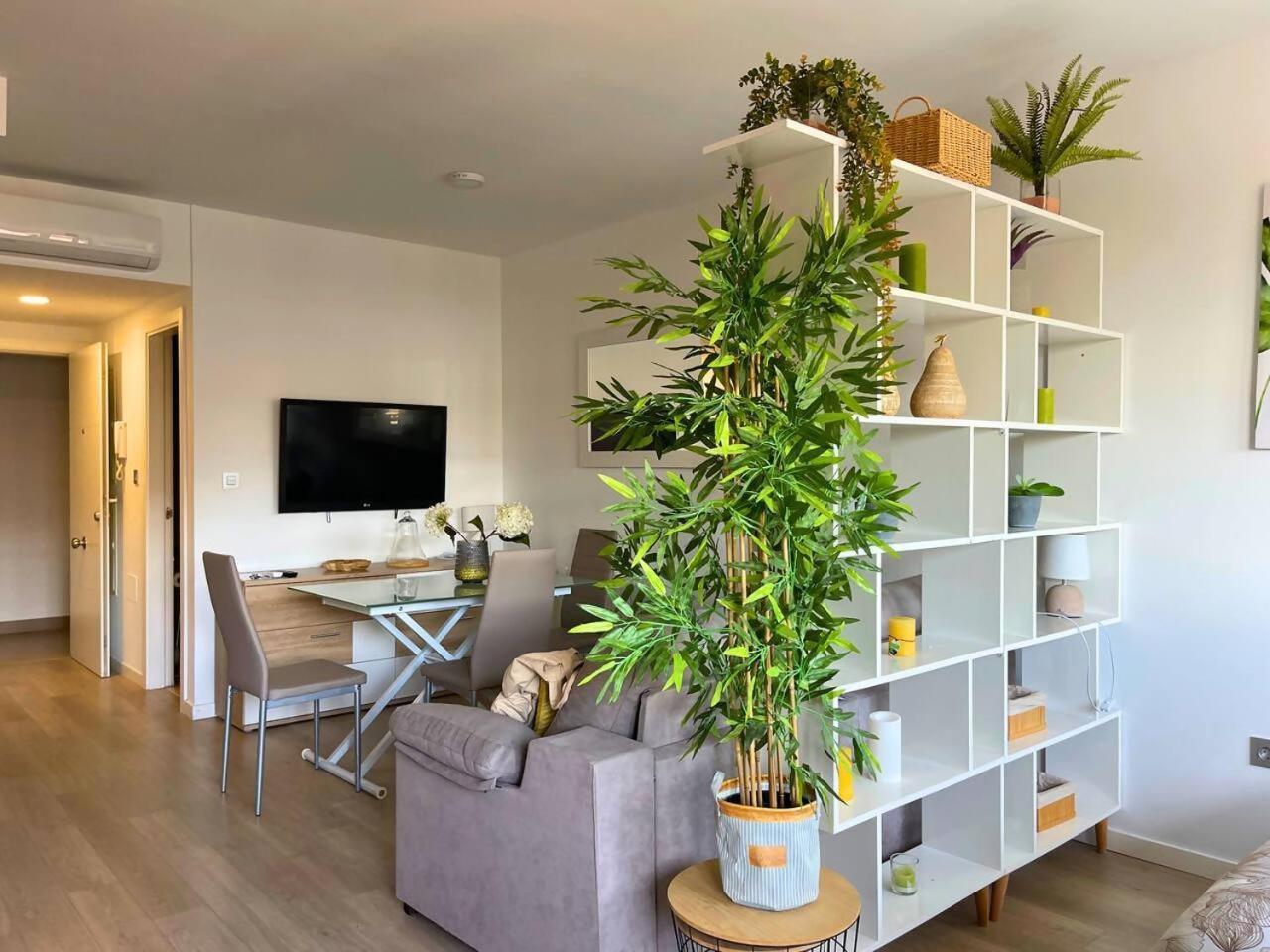 Home4U Apartamento Con Cochera Granada Buitenkant foto