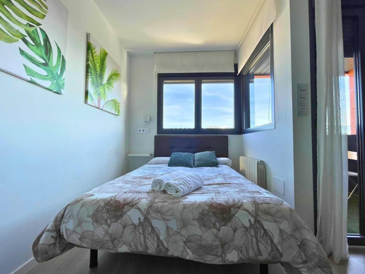 Home4U Apartamento Con Cochera Granada Buitenkant foto