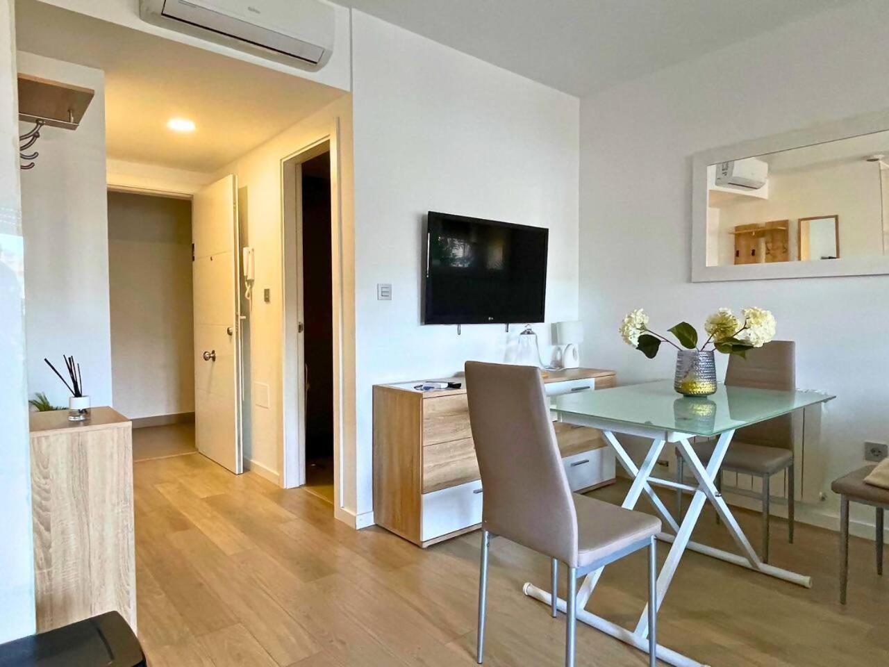 Home4U Apartamento Con Cochera Granada Buitenkant foto